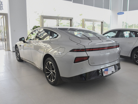 Experimente o poder de 2023 XPeng P7 Carros Elétricos Grande Luxo e para motoristas adultos
