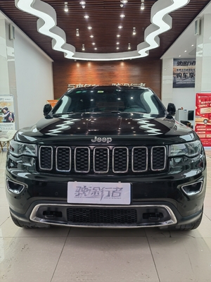 JEEP Grand Cherokee 2017 Modelo 3.0L 4X4 AWD Em perfeito estado Torque máximo 200-300Nm