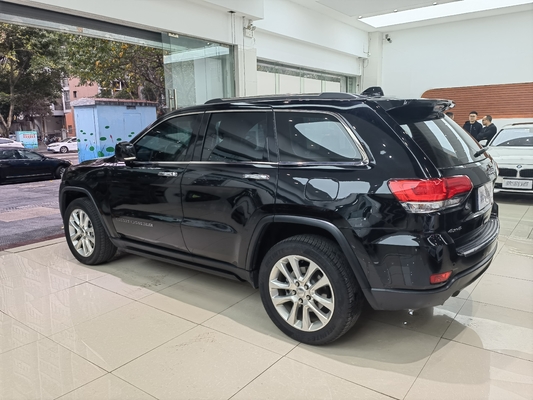 JEEP Grand Cherokee 2017 Modelo 3.0L 4X4 AWD Em perfeito estado Torque máximo 200-300Nm