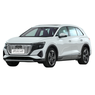 Veículo elétrico usado Audi Q5 Etron 50 de 2022 com 150KW de potência total do motor e bateria de lítio