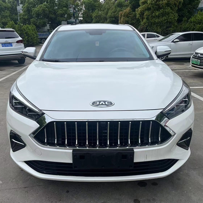 Usado 2020 JAC J7 A5 1.5T 2WD Carro usado 5 portas 5 lugares 50-80L Capacidade do tanque de combustível