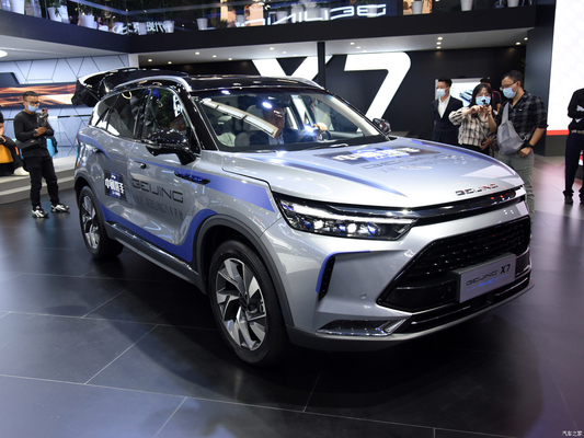 124KW Total Potência do Motor Baic Beijing X7 PHEV Plug em SUV híbrido Carro com Direção Esquerda