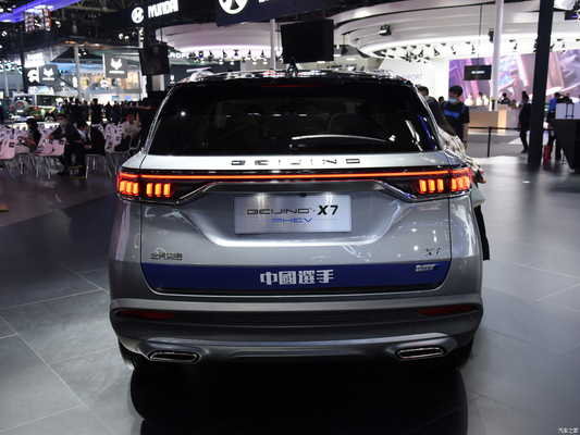 124KW Total Potência do Motor Baic Beijing X7 PHEV Plug em SUV híbrido Carro com Direção Esquerda