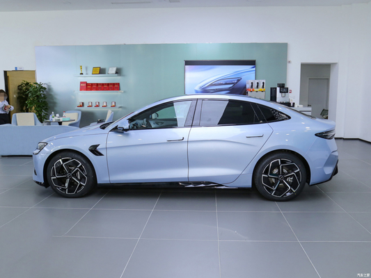Seu Necessidades 2022 BYD Seal Long Range 700km AWD Carro Elétrico com 230KW Total Potência do Motor