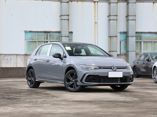 Upgrade Your Ride 2023 Golf Facelift 208 TSL DSG PRO Pequeno SUV com luz diurna LED