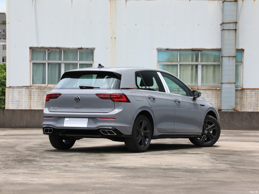 Upgrade Your Ride 2023 Golf Facelift 208 TSL DSG PRO Pequeno SUV com luz diurna LED