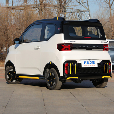 Mini Carros Elétricos Econômicos Wuling Hongguang Mini EV Farol LED 200km 300km