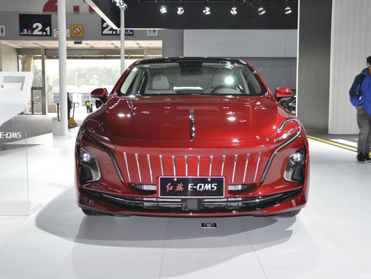 s E-Qm5 Carro usado com pequena quilometragem e bateria de lítio 2022 Hongqi veículo elétrico