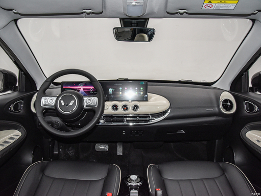 2023 Wuling Bingo Mini EV CLTC 333km Cinco portas Quatro lugares Energia Pequeno Carro elétrico puro