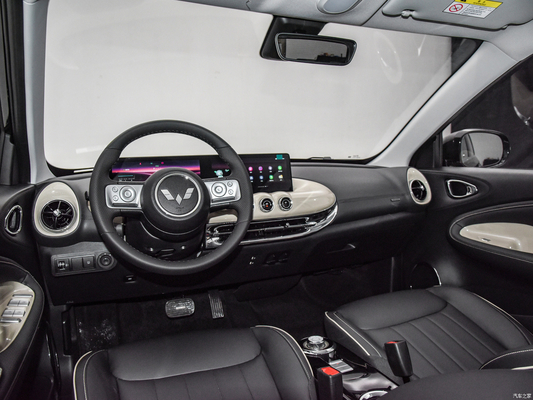 2023 Wuling Bingo Mini EV CLTC 333km Cinco portas Quatro lugares Energia Pequeno Carro elétrico puro