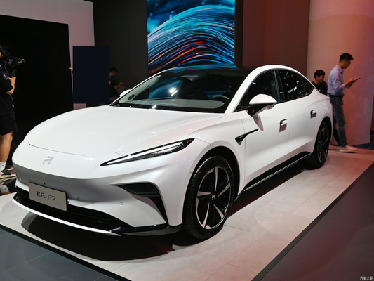 2024 Feifan F7 Saic Rising Auto Carro elétrico para adultos Velocidade máxima 200 KM/h 5 lugares