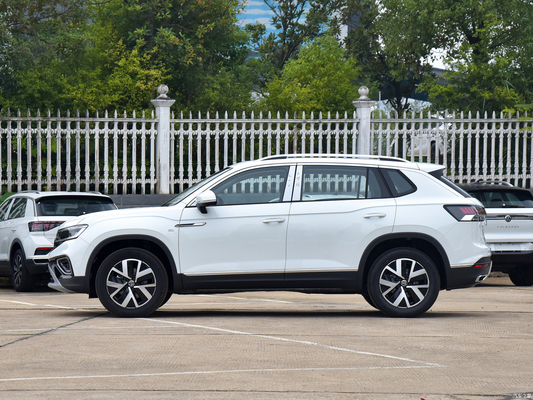 Volkswagen Tayron 300TSI SUV de tração nas duas rodas de luxo PLUS versão avançada para 5 lugares