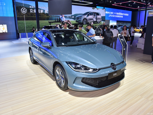 Euro VI Emission Standard 2024 Volkswagen Lamando L 200TSI DSG Versão moderna Hatchback