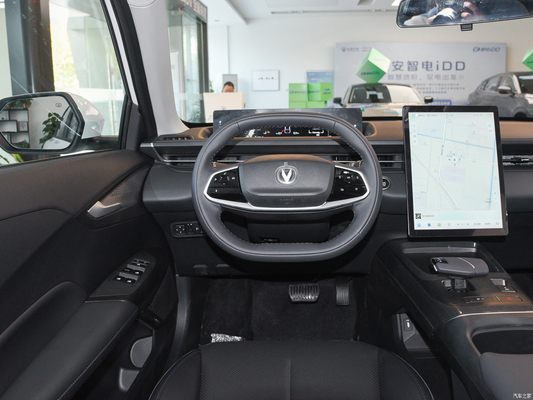 2023 Changan Lamore Blue Whale NE1.5T GDI DCT Sedan TPMS para uma condução segura e suave
