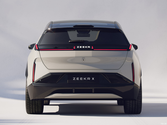 Direção esquerda 2023 Geely Zeekr X You 4WD Carro elétrico com 500 km de alcance e 4 assentos