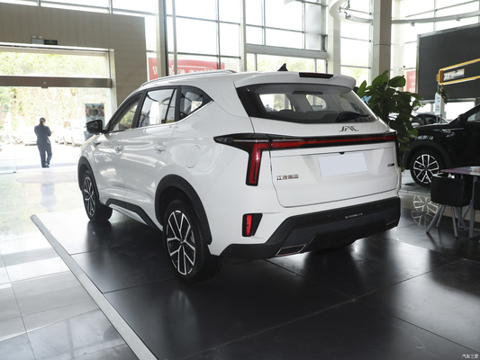 2024 Jac X8 Plus Farol LED de 7 lugares SUV a gasolina com capacidade de tanque de combustível de 50-80L
