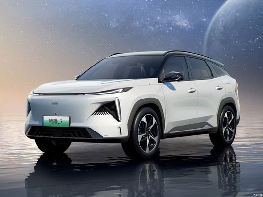 2023 Geely Galaxy L7 Hybrid 1.5T PHEV SUV Carro com CLTC de 90 km e Tipo de combustível elétrico