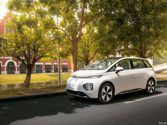 Velocidade esquerda Mini Ev Hatchback Wuling Baojun Cloud Yunduo Carro elétrico puro Quatro portas Cinco lugares