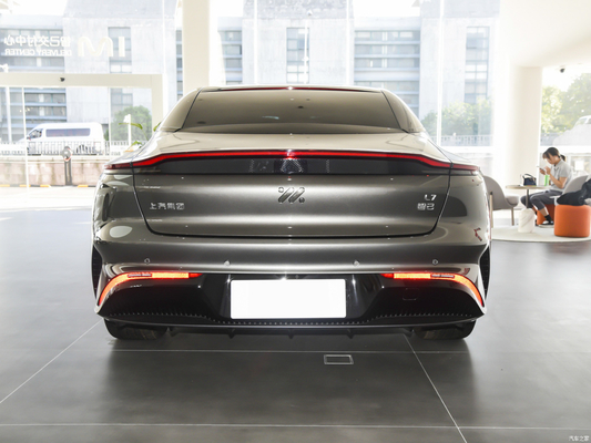 5098*1960*1485mm Tipo de combustível híbrido Luxury Electric Sports Car para desempenho de alta velocidade