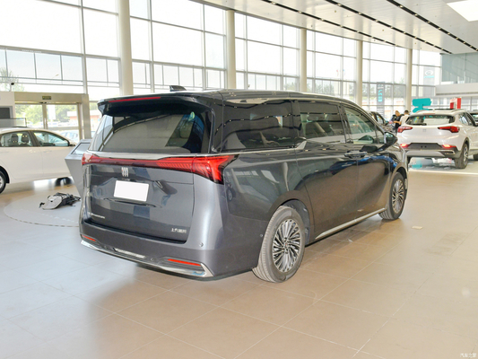 Buick Century 2023 MPV 2.0T 5 portas 7 lugares travão de estacionamento elétrico para condução suave