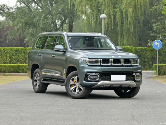 BAIC BJ60 2.0T SUV Off-road de grande cilindrada fabricado em com 5 assentos e grande espaço