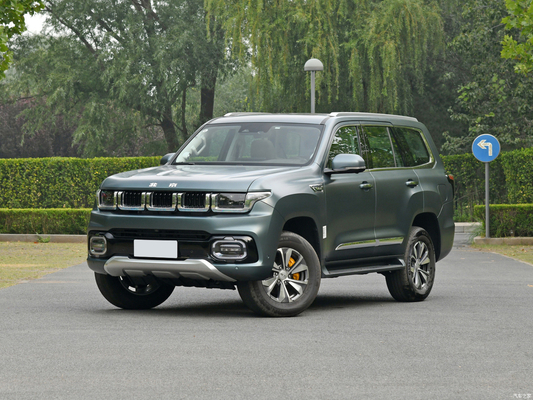 BAIC BJ60 2.0T SUV Off-road de grande cilindrada fabricado em com 5 assentos e grande espaço