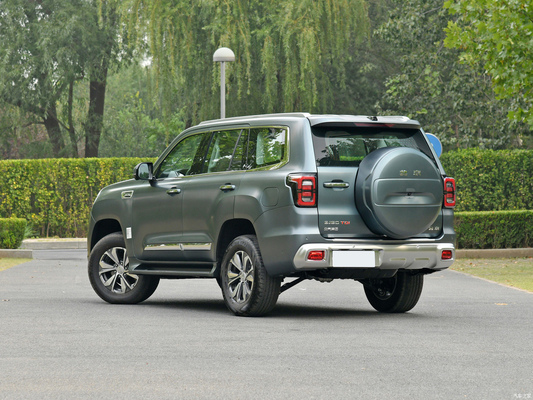 BAIC BJ60 2.0T SUV Off-road de grande cilindrada fabricado em com 5 assentos e grande espaço