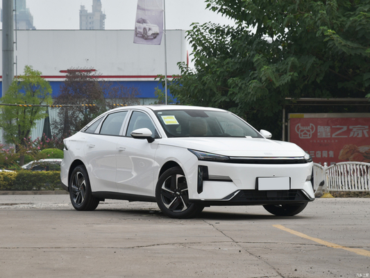 Geely Galaxy L6 2023 60km Hybrid PLUS Sedan Como imagem 1.5T Carro elétrico para CLTC 60k