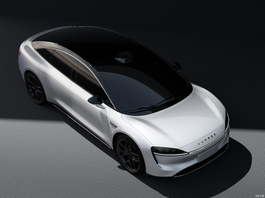 210 KM/h Velocidade máxima Huawei Chery LUXEED S7 Electric Auto Sedan 4 portas 5 lugares híbrido