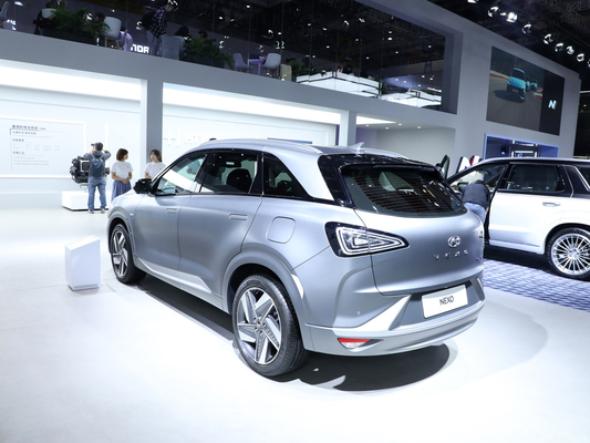 Left Drive 2023 Hyundai Nexo Pure Electric SUV com 550KM de alcance e 120KW de potência do motor