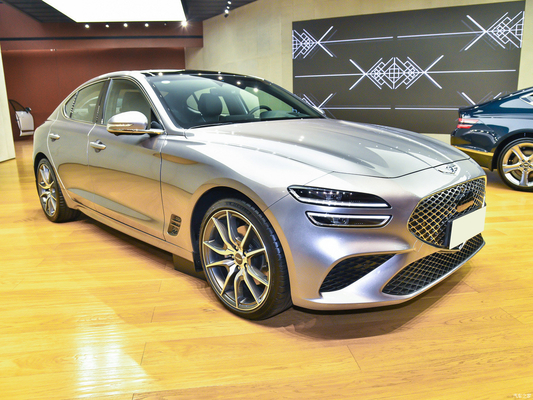 Assentos de couro e Euro VI Standard Genesis G702023 2.0T Sedan com motor