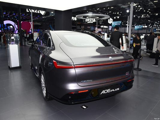 520KM CLTC Direção esquerda 2024 Hycan A06 PLUS Carro de luxo elétrico puro para desempenho