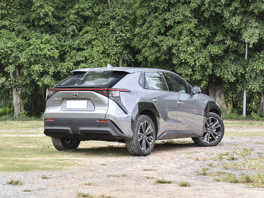 2024 Toyota Bz4x 4WD SUV elétrico com 560KM alcance 160KM/h velocidade máxima 4690*1860*1650mm