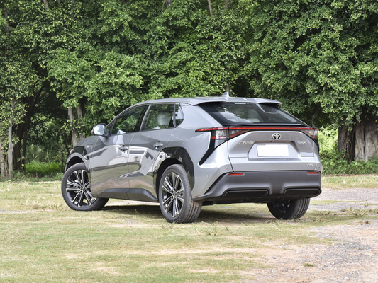 2024 Toyota Bz4x 4WD SUV elétrico com 560KM alcance 160KM/h velocidade máxima 4690*1860*1650mm