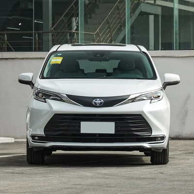2022 1.5L Versão limpa 4 portas 5 lugares Sedan híbrido veículo a gasolina com touch screen