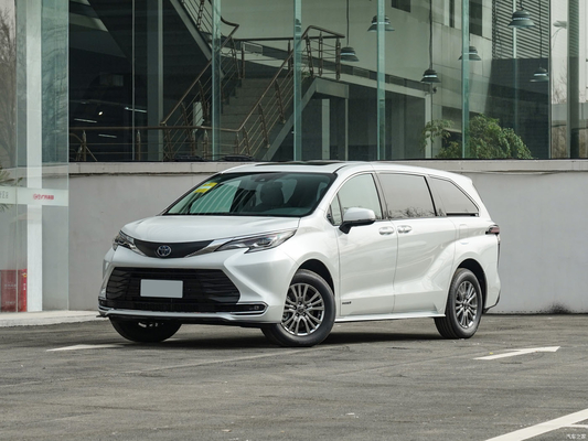 2022 1.5L Versão limpa 4 portas 5 lugares Sedan híbrido veículo a gasolina com touch screen