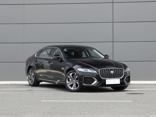 Corpo integral Jaguar XFL 2.0T 2000Ps Carro a gasolina 2WD Sedan 2WD Elite Edição de Luxo