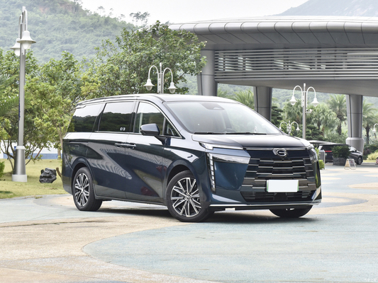 Veículo híbrido de 5 portas e 7 lugares de tamanho médio Trumpchi E8 Max PHEV com autonomia de 150 km