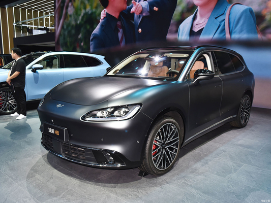Velocidade máxima 210KM/h Range de cruzeiro elétrico puro 950km SUV de 5 portas e 6 lugares Yuanhang H8 2023