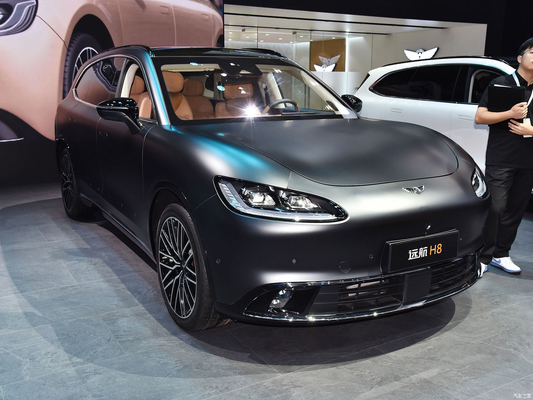 Velocidade máxima 210KM/h Range de cruzeiro elétrico puro 950km SUV de 5 portas e 6 lugares Yuanhang H8 2023