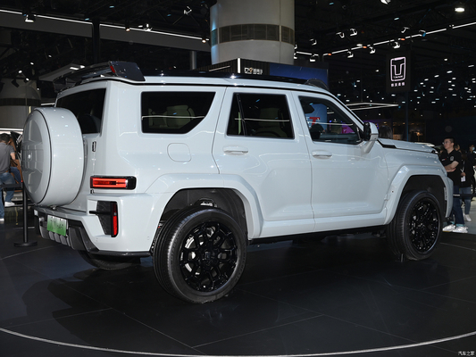 Tank 700 Hi4-T 2024 SUV híbrido com 120KW de potência do motor e estrutura de carroceria de 5 portas e 5 assentos