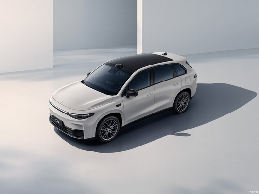 2024 SUV elétrico puro com 530 km de alcance e velocidade máxima de 170 km / h do Leapmotors C10