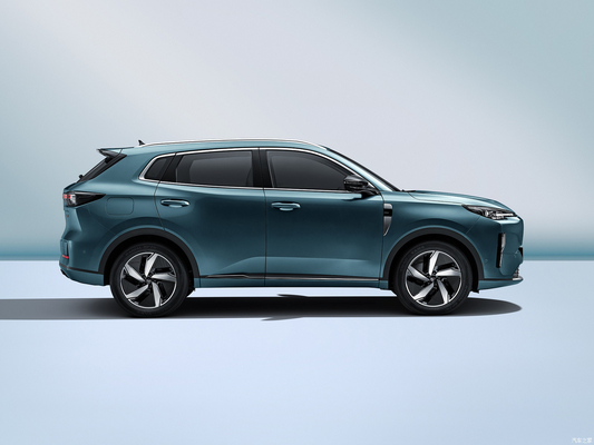Changan Qiyuan Q05 125 MAX Hybrid Ev carro Bateria de lítio Feito em velocidade máxima 180 KM / h
