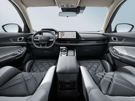 Changan Qiyuan Q05 125 MAX Hybrid Ev carro Bateria de lítio Feito em velocidade máxima 180 KM / h