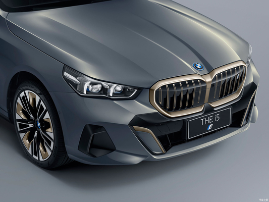 2024 BMW i5 eDrive 35L M Sport Package 567km Pure Electric Cruising Range e Padrões