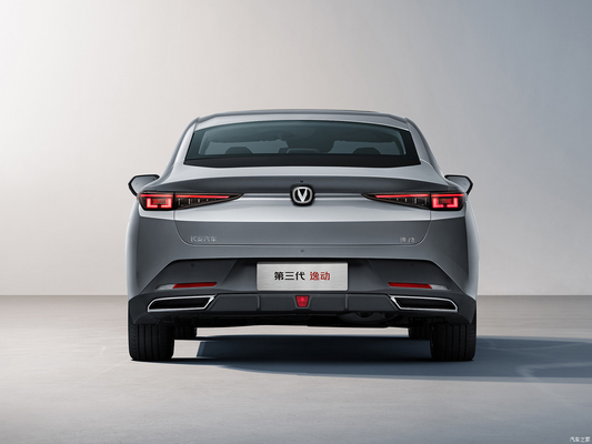 Changan Eado 2024 1.5T GDI Automático Carro de gasolina acessível 4 portas 5 lugares