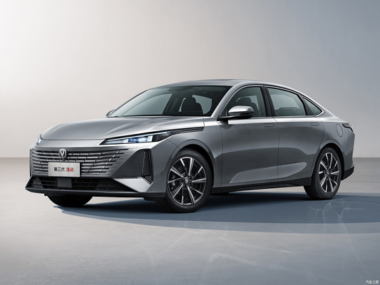 Changan Eado 2024 1.5T GDI Automático Carro de gasolina acessível 4 portas 5 lugares