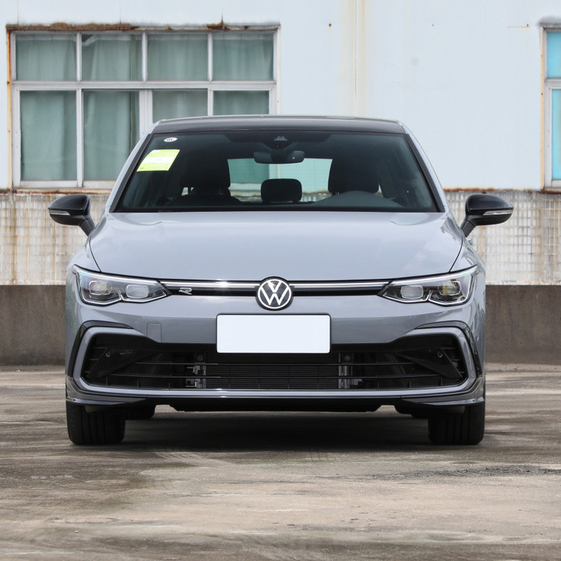 Upgrade Your Ride 2023 Golf Facelift 208 TSL DSG PRO Pequeno SUV com luz diurna LED