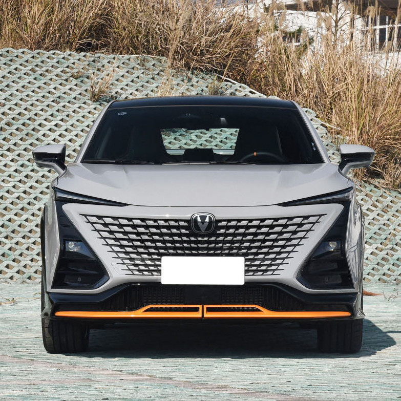 2023 Direção esquerda Changan UNI-T 1.5T Sport Flagship SUV compacto com teto solar panorâmico