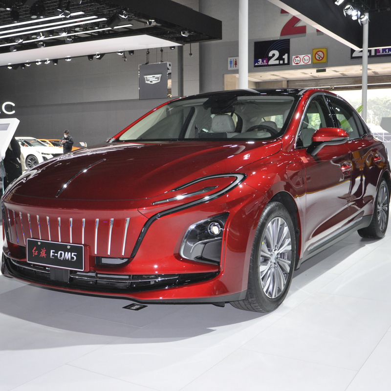 s E-Qm5 Carro usado com pequena quilometragem e bateria de lítio 2022 Hongqi veículo elétrico